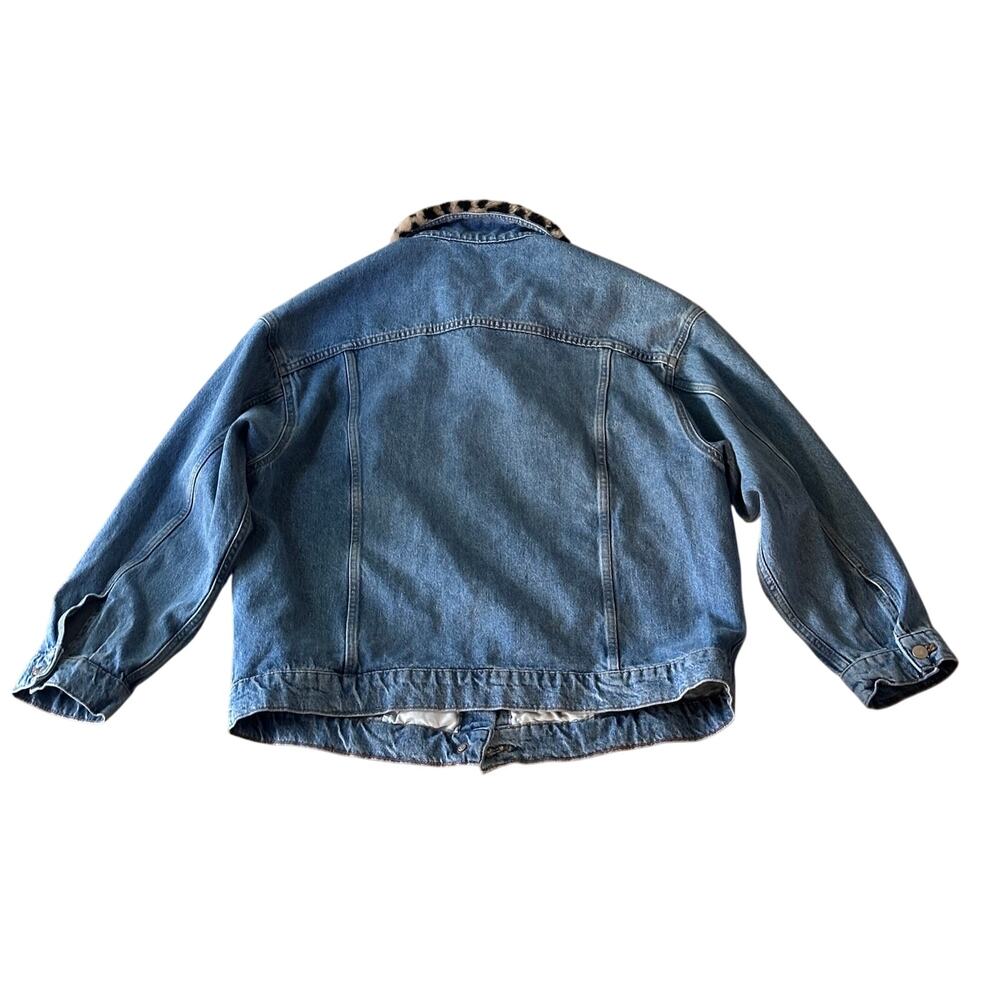 The Weston Denim Boyfriend Jacket by Pilcro: Printed Edition - Picture 5 of 7